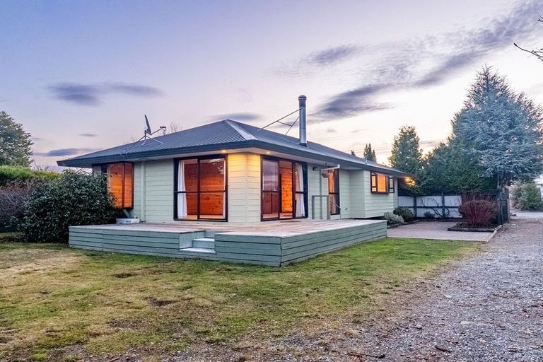 Photo of property in 48 Rata Road, Twizel, 7901