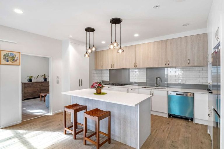 Photo of property in 9 Cooladawson Drive, Flat Bush, Auckland, 2019