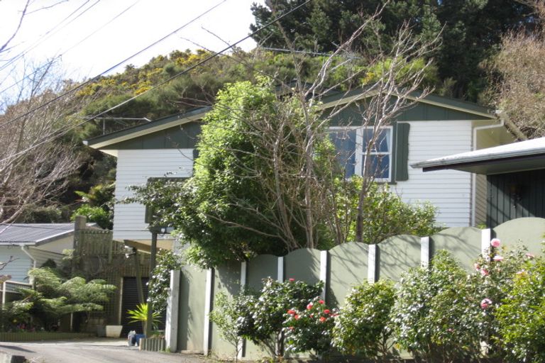 Photo of property in 16 August Avenue, Wainuiomata, Lower Hutt, 5014
