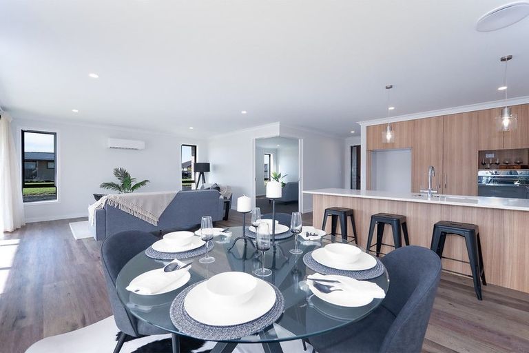 Photo of property in 33 Admiralty Drive, Haruru, 0204