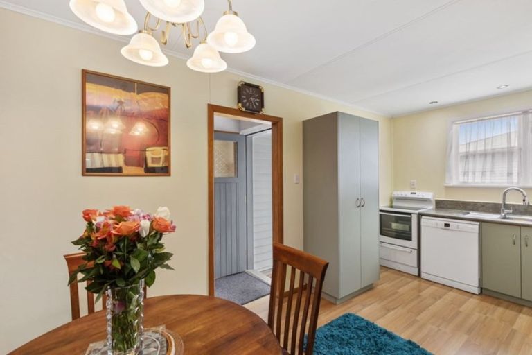 Photo of property in 51 Parenga Street, Wainuiomata, Lower Hutt, 5014