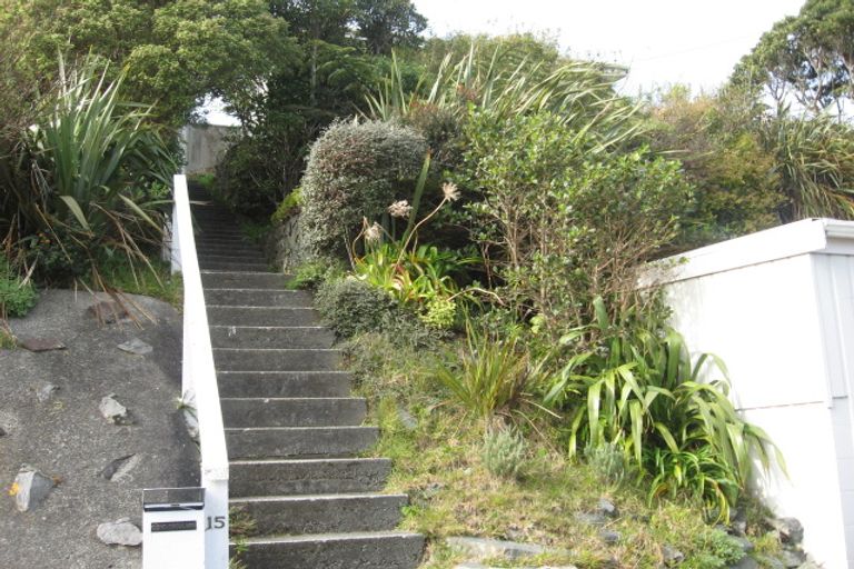 Photo of property in 15 Versailles Street, Karori, Wellington, 6012