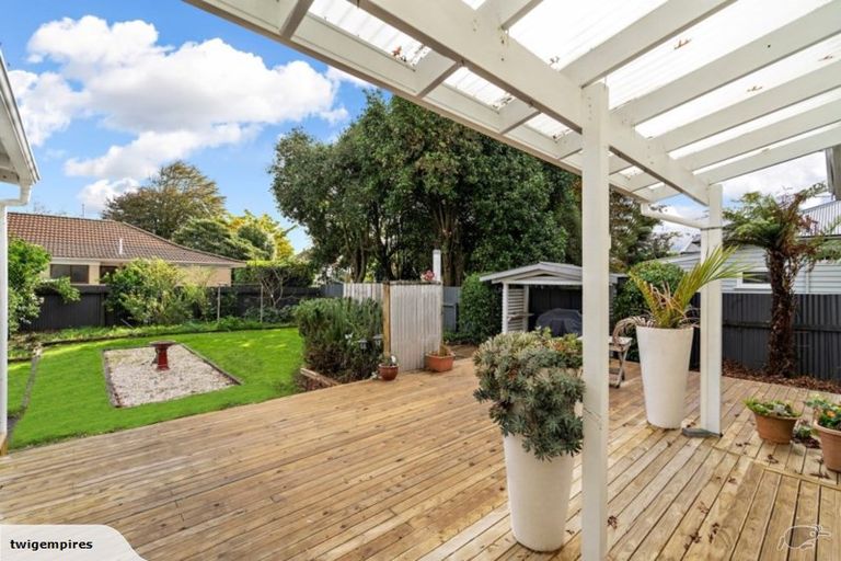 Photo of property in 73 Beach Road, Pahurehure, Papakura, 2113