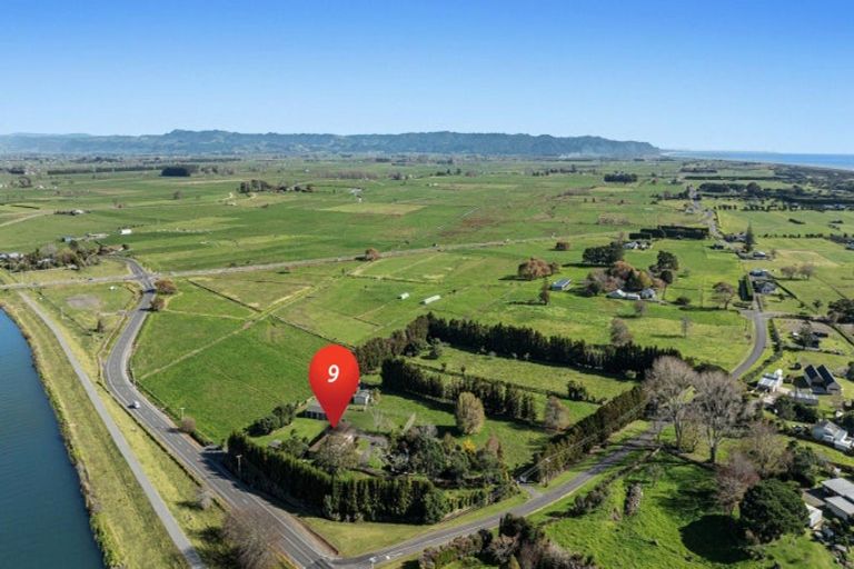 Photo of property in 9 Moore Road, Thornton, Whakatane, 3194