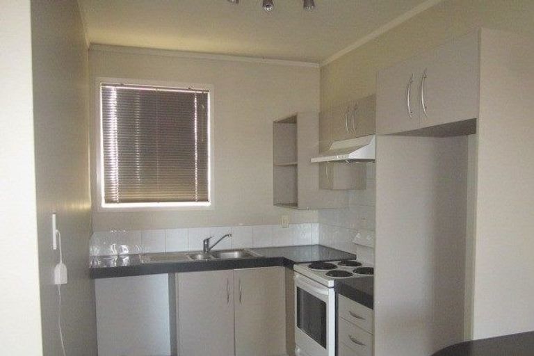 Photo of property in Lago Apartments, 1102unit Fenton Street, Rotorua, 3010