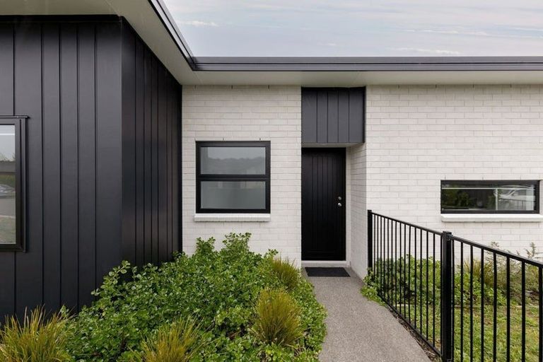 Photo of property in 47 Sentinel Avenue, Omokoroa, 3114