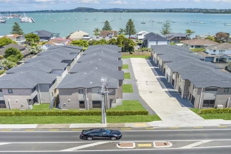 Photo of property in 147c Bucklands Beach Road, Bucklands Beach, Auckland, 2012