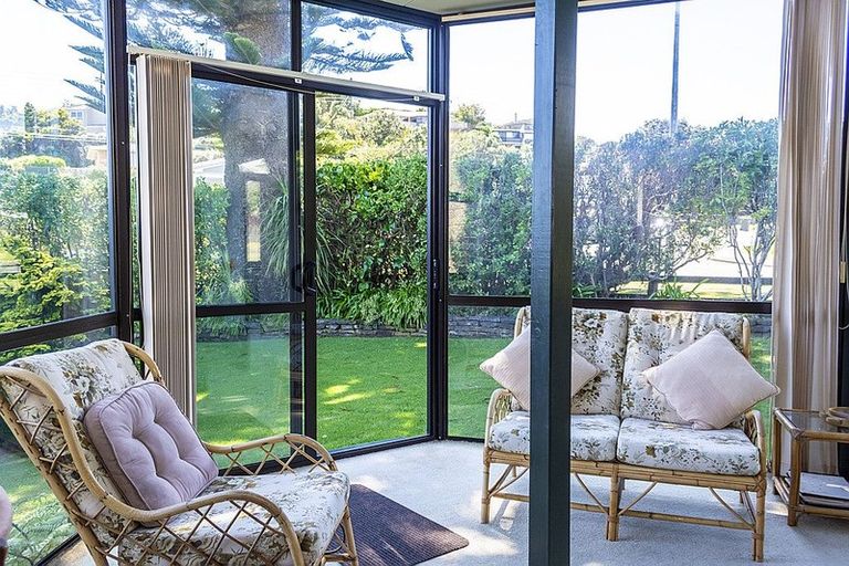 Photo of property in 174 Ngamotu Road, Spotswood, New Plymouth, 4310