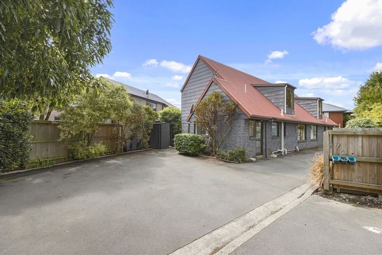 Photo of property in 71f Mandeville Street, Riccarton, Christchurch, 8011