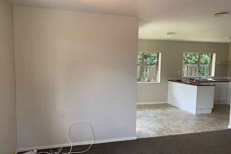 Photo of property in 10 Gibbs Road, Manurewa, Auckland, 2102