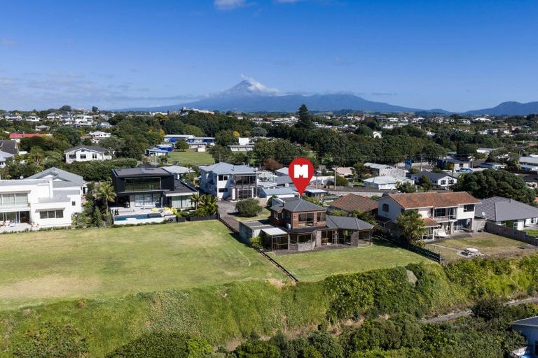 Photo of property in 24b Birdwood Avenue, Moturoa, New Plymouth, 4310