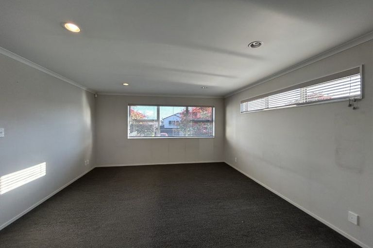 Photo of property in 19 Springcrest Drive, Karaka, Papakura, 2113