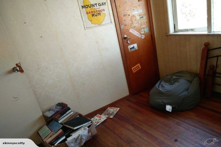 Photo of property in 19 Sherwood Avenue, Te Atatu South, Auckland, 0610