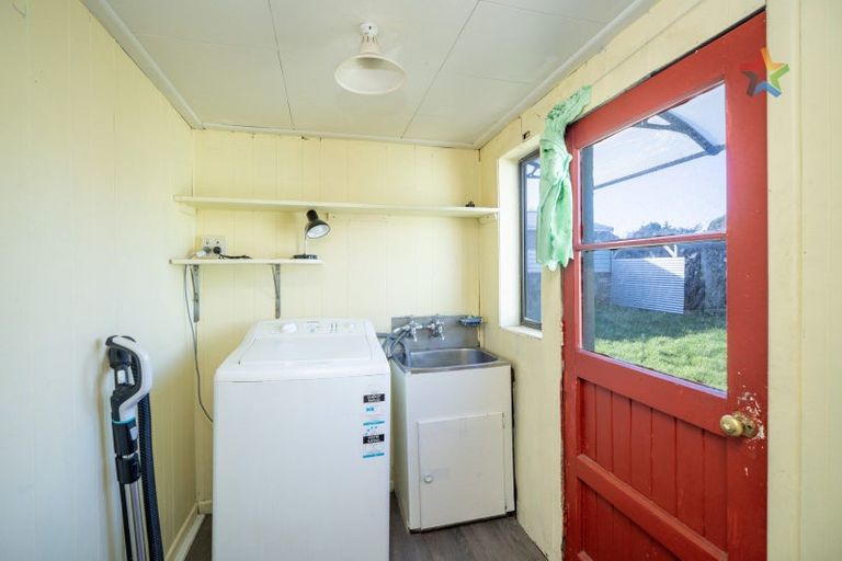 Photo of property in 240 Princes Street, Strathern, Invercargill, 9812