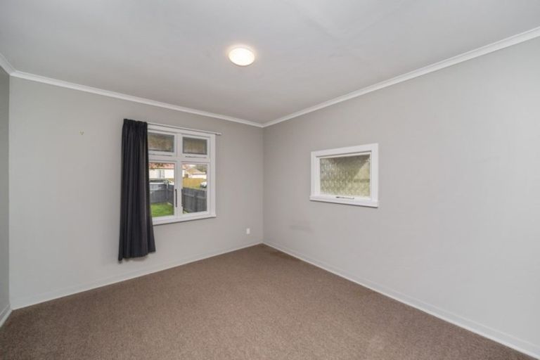 Photo of property in 6 Percy Avenue, Stratford, 4332