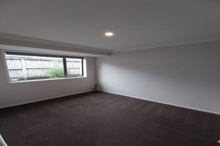 Photo of property in 57 Bluebird Crescent, Unsworth Heights, Auckland, 0632