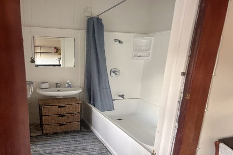Photo of property in 39a Brougham Street, Mount Victoria, Wellington, 6011