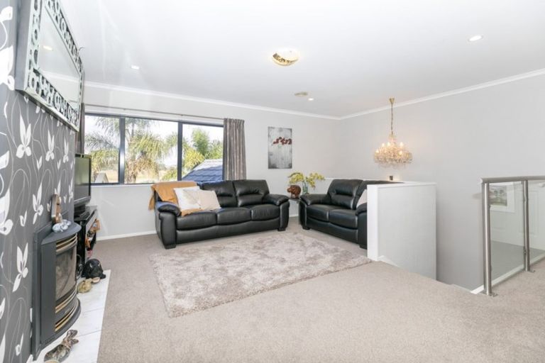 Photo of property in 16 Friesian Place, Grandview Heights, Hamilton, 3200