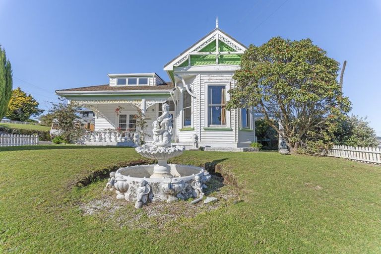 Photo of property in 265f Tukapa Street, Hurdon, New Plymouth, 4310