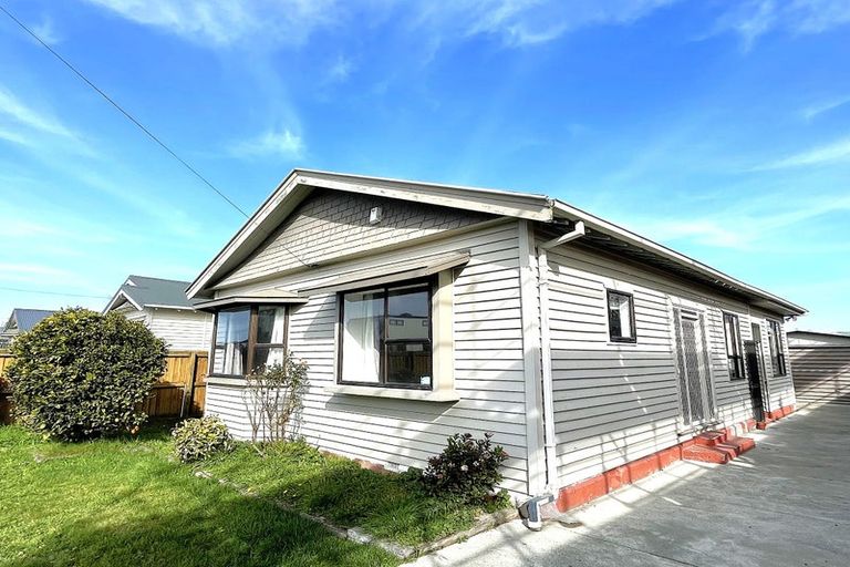Photo of property in 56 Rhona Street, Linwood, Christchurch, 8062