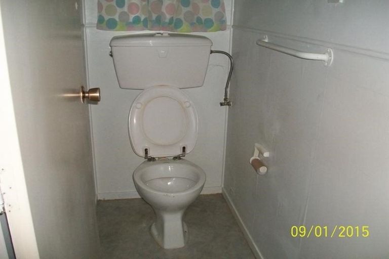 Photo of property in 63 Reynella Drive, Massey, Auckland, 0614