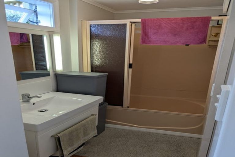 Photo of property in 6 Orleans Street, Ngaio, Wellington, 6035