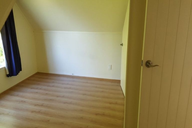 Photo of property in 7 Braund Place, Glenfield, Auckland, 0629