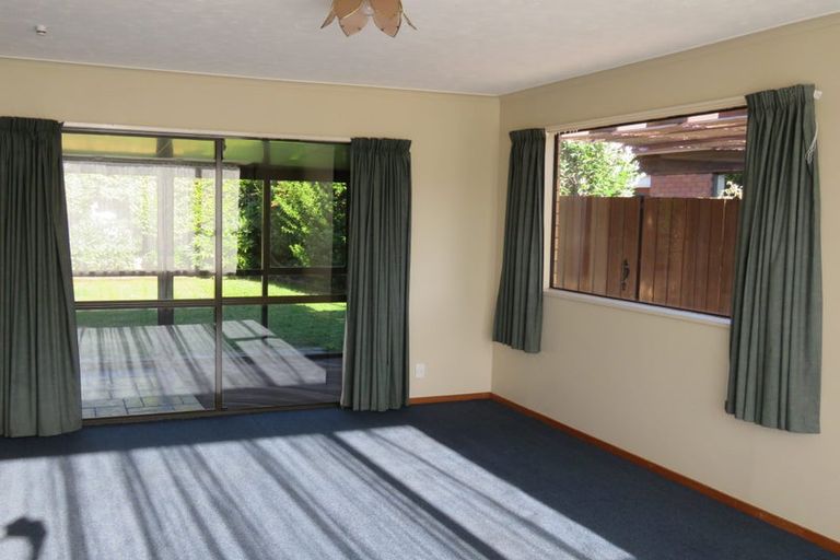 Photo of property in 56 Ben Nevis Drive, Broomfield, Christchurch, 8042