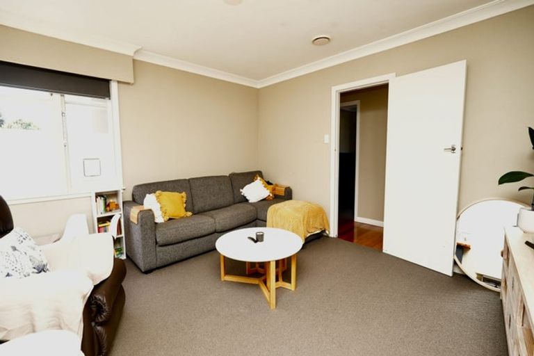 Photo of property in 20 Pitama Road, Awapuni, Palmerston North, 4412