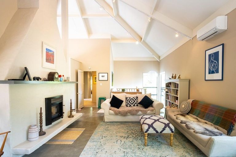 Photo of property in 13 Muritai Crescent, Havelock North, 4130