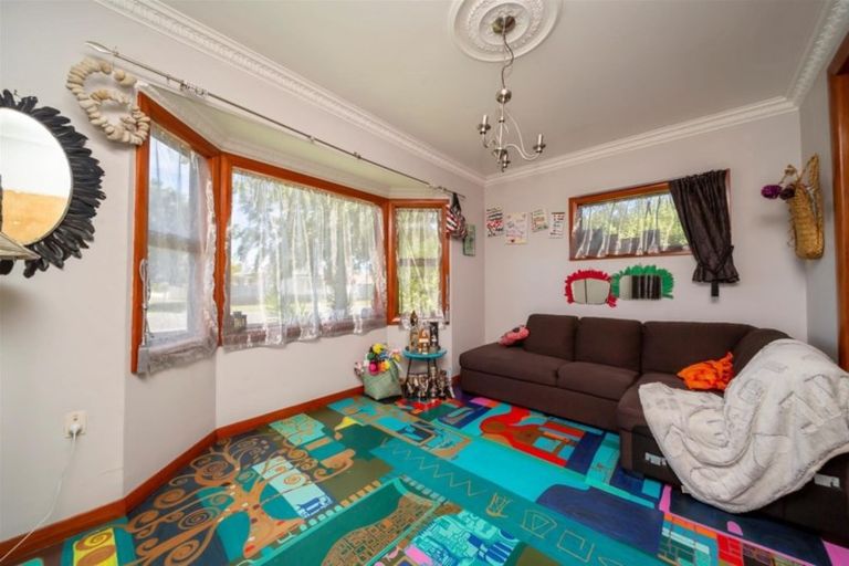 Photo of property in 21 Morrissey Street, Hawera, 4610