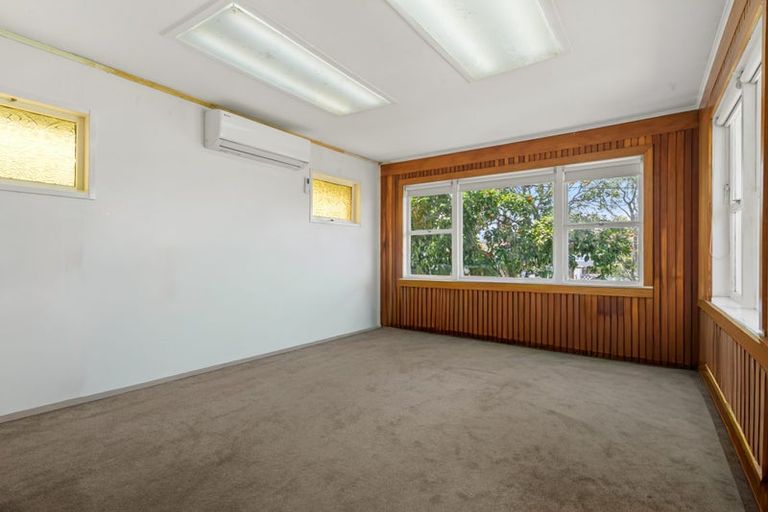 Photo of property in 13 Albion Place, Papakura, 2110