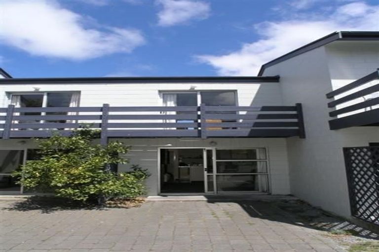 Photo of property in 4/265 Fitzgerald Avenue, Christchurch Central, Christchurch, 8013