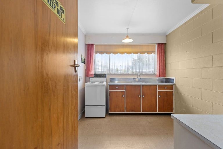 Photo of property in 4/138 Heretaunga Street, Palmerston North, 4414