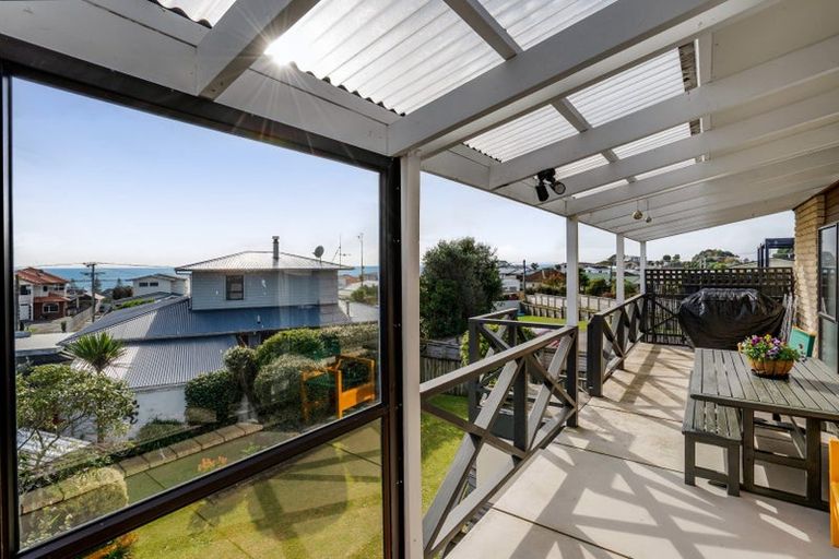 Photo of property in 8b Squire Place, Blagdon, New Plymouth, 4310