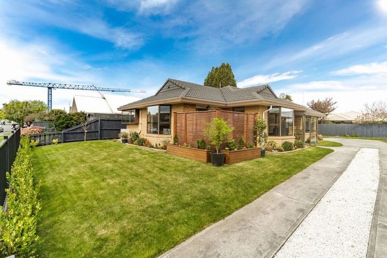 Photo of property in 7 Ben Nevis Drive, Broomfield, Christchurch, 8042