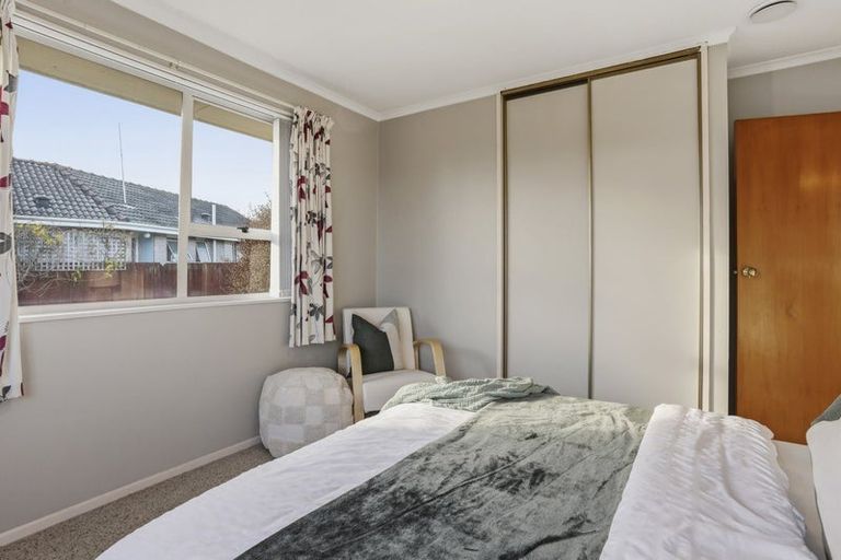 Photo of property in 5 Inverell Place, North New Brighton, Christchurch, 8083