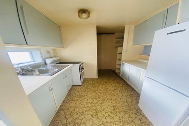 Photo of property in Paddington Apartments, 15u9 Mckinley Crescent, Brooklyn, Wellington, 6021
