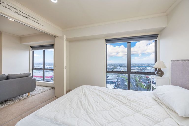 Photo of property in 13f/18 Ronwood Avenue, Manukau, Auckland, 2104