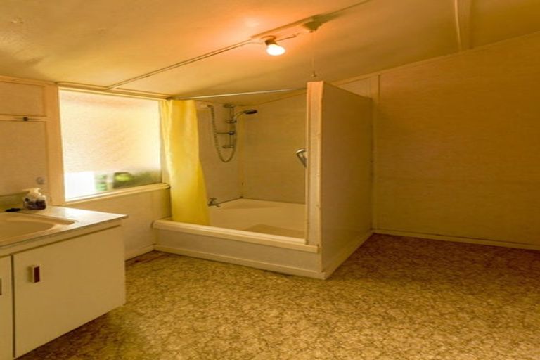 Photo of property in 130 Lamond Street, Hargest, Invercargill, 9810