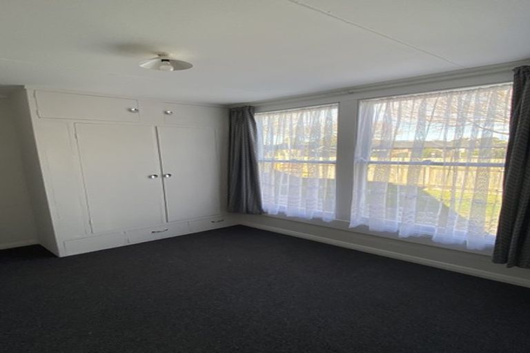 Photo of property in 2/2 Church Street, Terrace End, Palmerston North, 4410