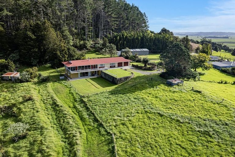 Photo of property in 25 Mountain View Road, Hikurangi, 0114