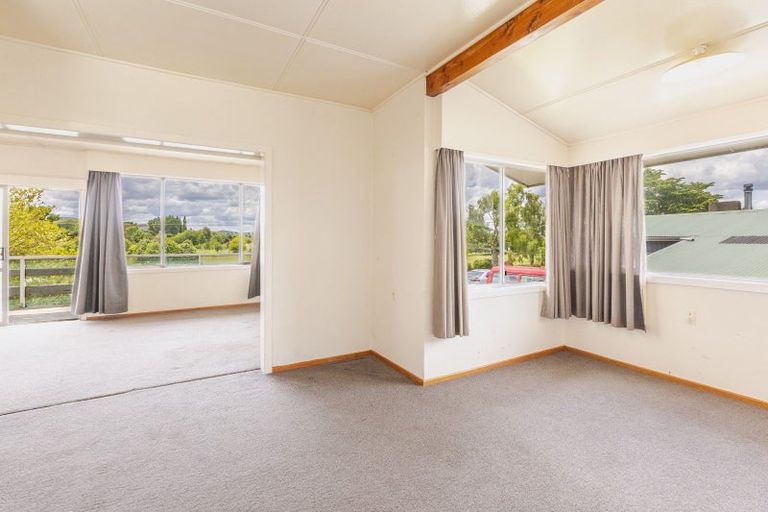 Photo of property in 64 Mount Herbert Road, Waipukurau, 4200