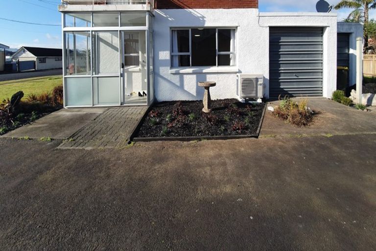 Photo of property in 2/19 Green Street, Papakura, 2110