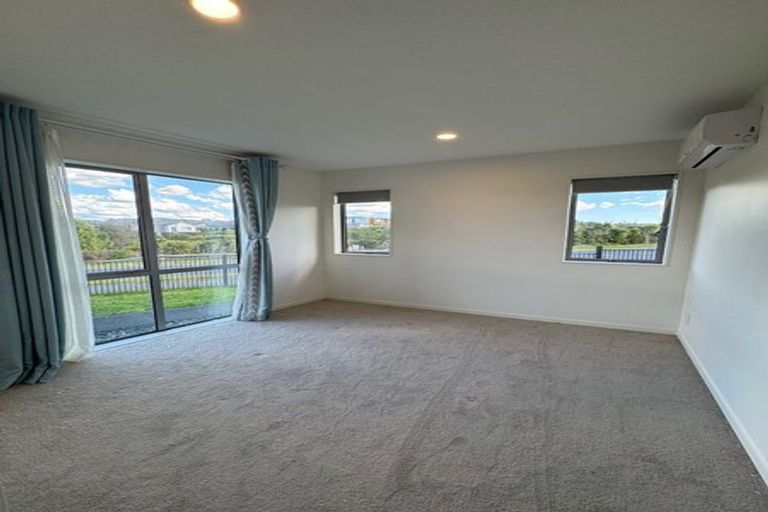 Photo of property in 59 Pitoitoi Drive, Riverhead, 0820