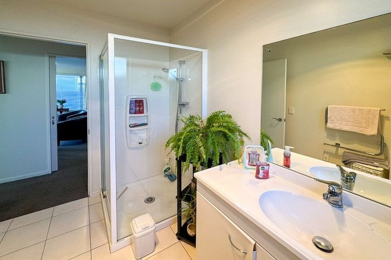 Photo of property in 149b Estuary Road, South New Brighton, Christchurch, 8062
