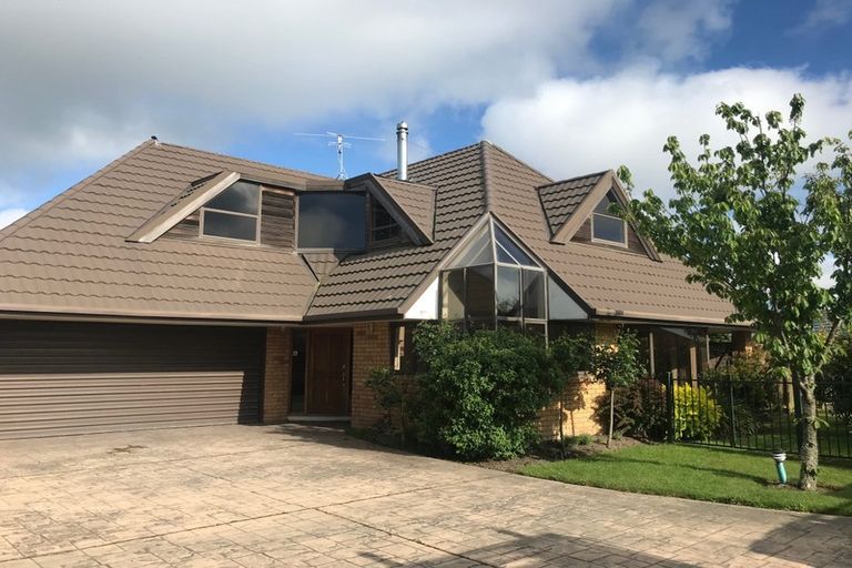 Photo of property in 2 Lantern Lane, Halswell, Christchurch, 8025