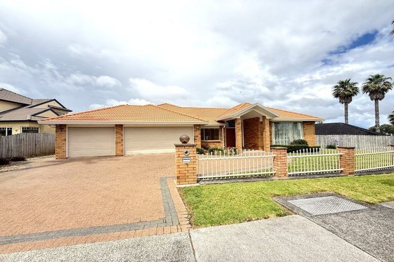 Photo of property in 9 Westerham Drive, Dannemora, Auckland, 2016