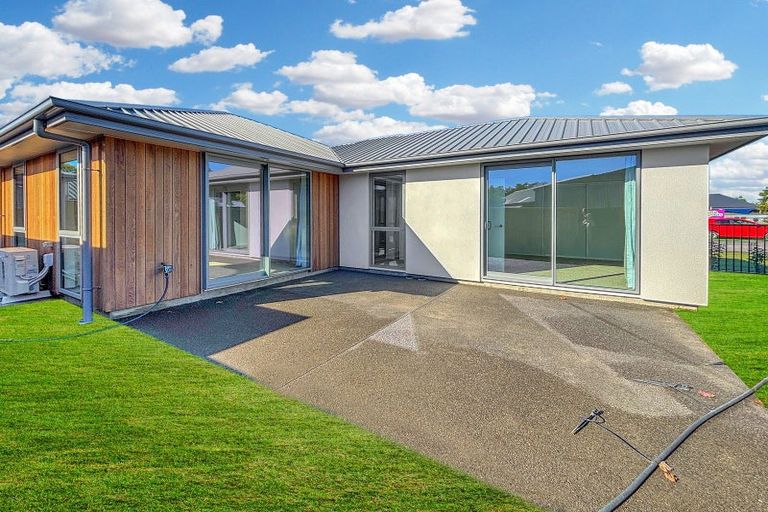 Photo of property in 38 Elizabeth Street, Rolleston, 7614