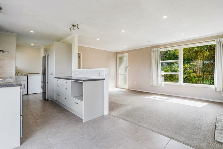 Photo of property in 24 Weza Lane, Kumeu, 0810